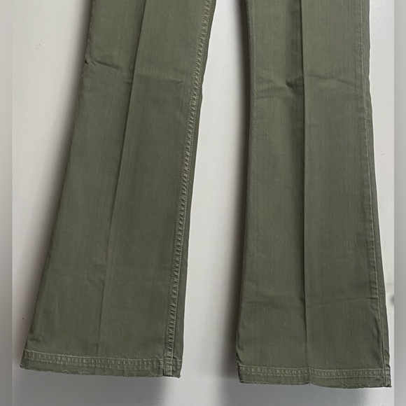 Lucky Brand Dungarees by Gene Montesano Juniper Flare Regular Fit Size 6/28 - Picture 3 of 12